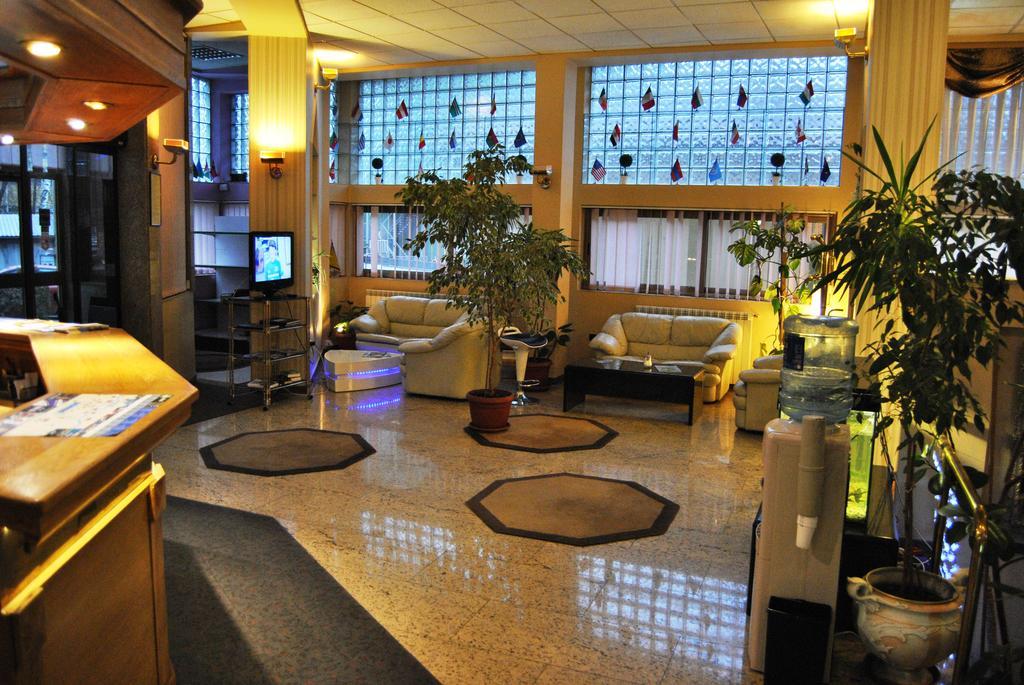Italia Hotel 3*